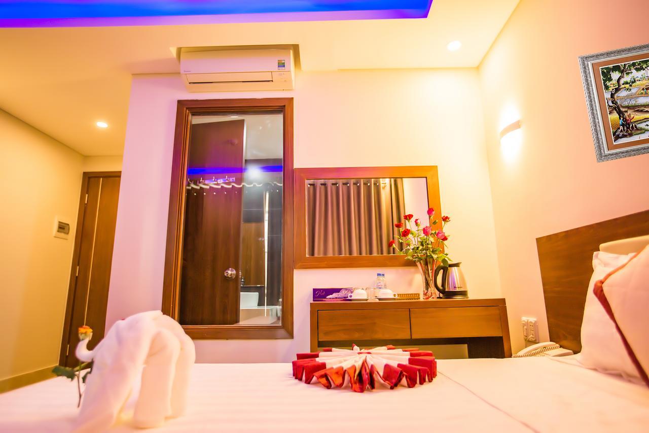 Kien Cuong Hotel Danang Exterior photo