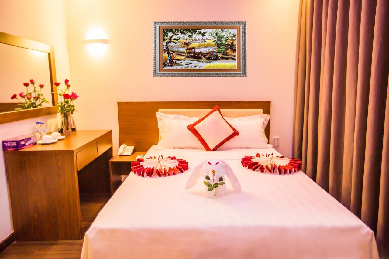 Kien Cuong Hotel Danang Exterior photo