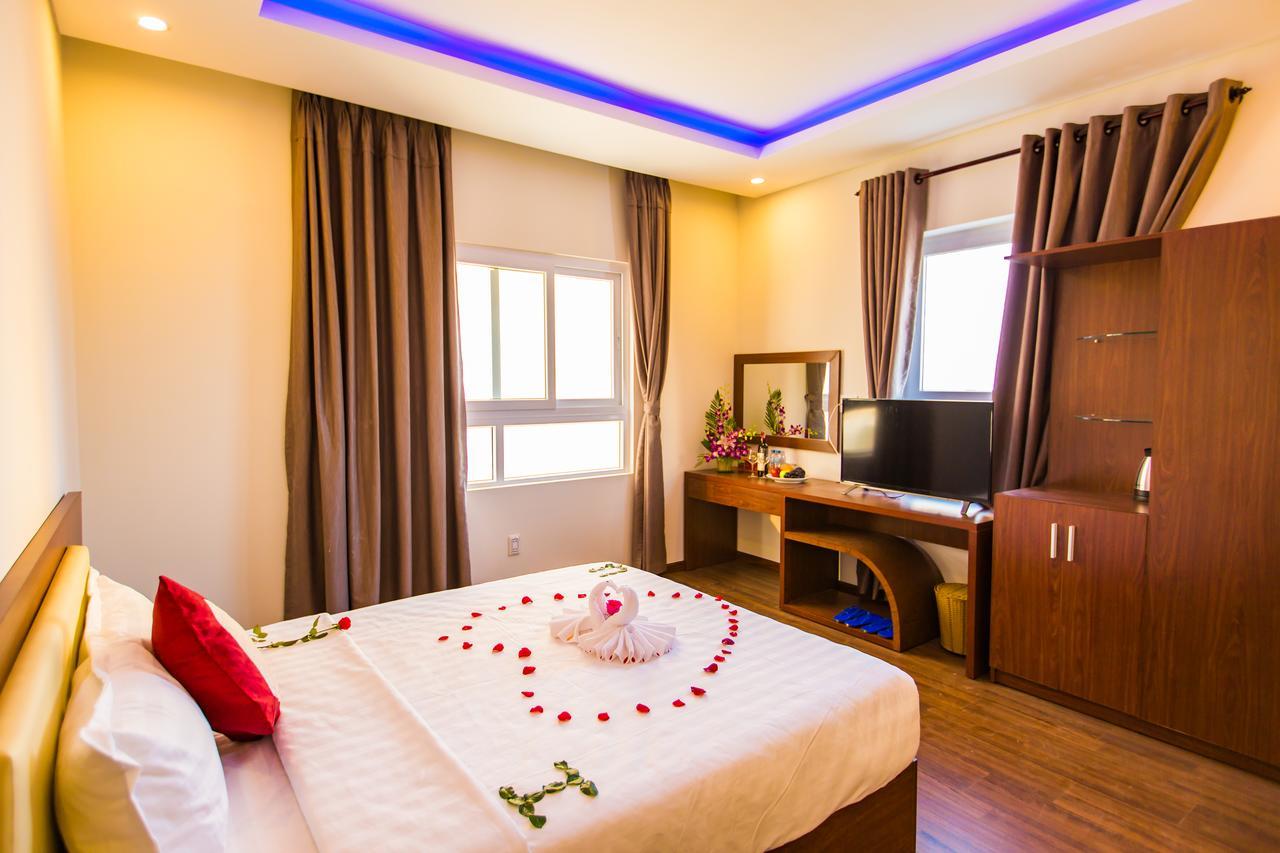 Kien Cuong Hotel Danang Exterior photo