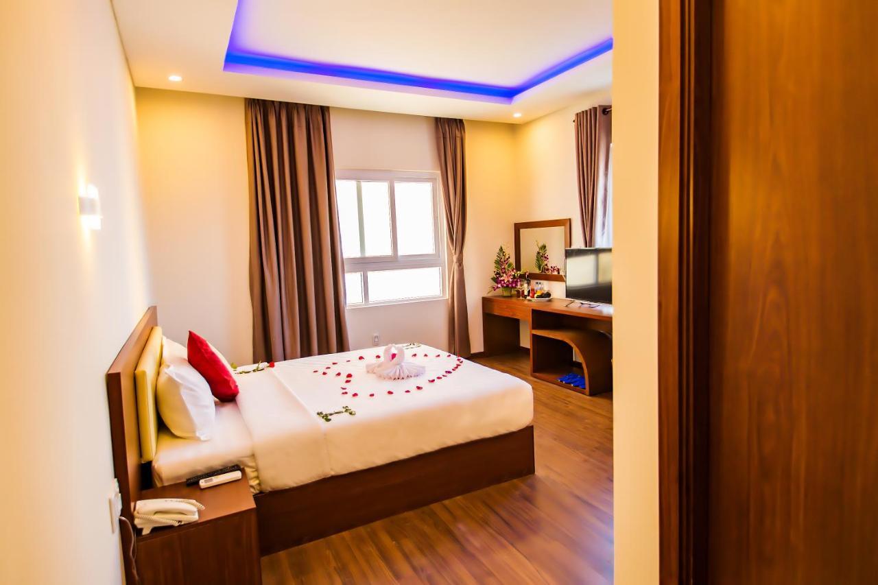 Kien Cuong Hotel Danang Exterior photo